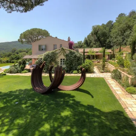 Villa Villa de 6 chambres avec vue sur la mer piscine privee et jardin clos a Gassin *