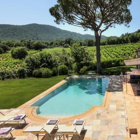 Villa de 6 chambres avec vue sur la mer piscine privee et jardin clos a Gassin Villa