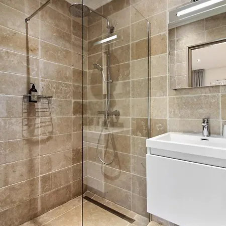 Villa Villa de 6 chambres avec vue sur la mer piscine privee et jardin clos a Gassin *