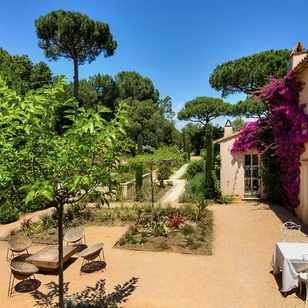 Villa De 6 Chambres Avec Vue Sur La Mer Piscine Privee Et Jardin Clos A Gassin Gassin